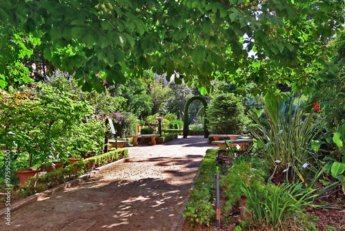 Quadro su tela Granada,  giardini dell'Orto Botanico,  Andalusia, Spagna