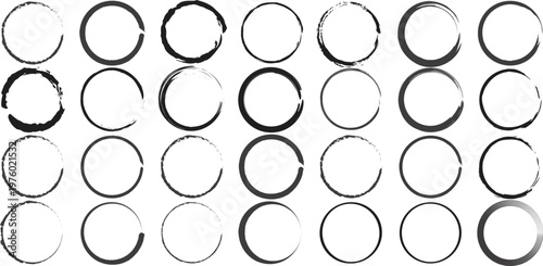 Vector set of grunge circle brush illustration.