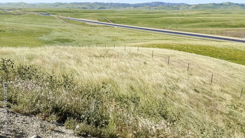 Quadro em tela Beautiful scenery of rolling hills in Northern California