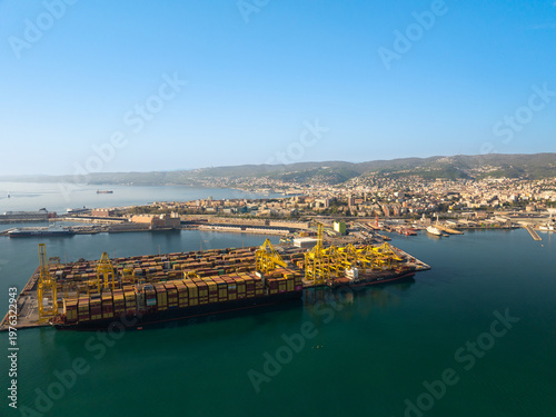 Italia , porto di Trieste 