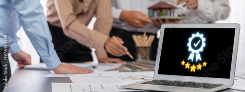 Quadro em tela Online product certification, marking a key achievement