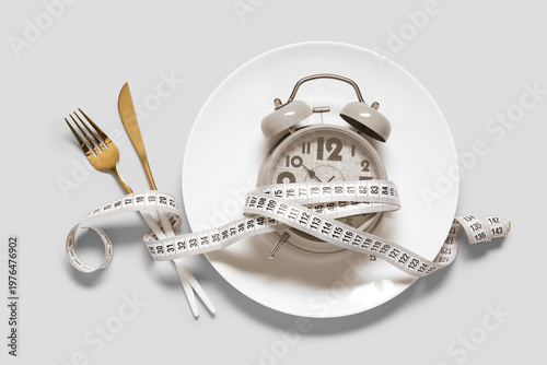 Plate with cutlery, measuri...