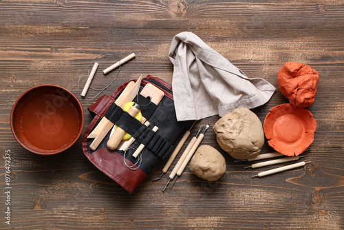 Clay, napkin, bowl and scul...