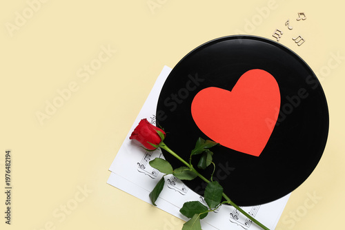 Vinyl disc with rose flower...