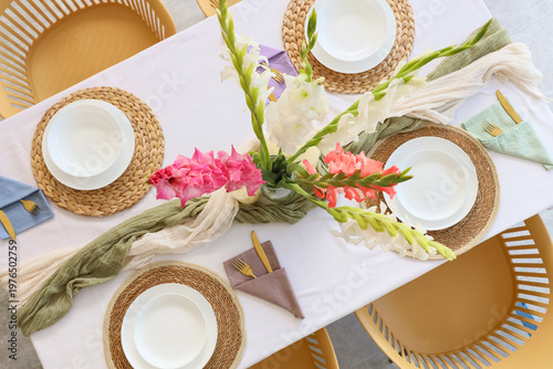 Elegant table setting with ...