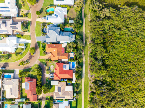 Fotografie Aerial View of a Modern Residential Community with Solar Homes and Pools Borderi