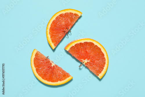 Slices of grapefruit with p...