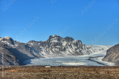 Foto Scenic view of calving Vatnajökull outlet glacier in southern Iceland