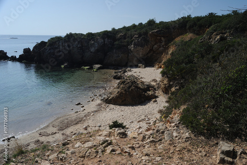 La costa e le spiaggie vicino alle Bombarde sulla costa di Alghero