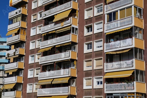 Foto Average residential neighborhood Hostafrancs in Barcelona city, Spain