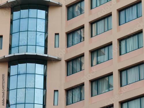 modern hotel building design that uses a dynamic, box-like concept