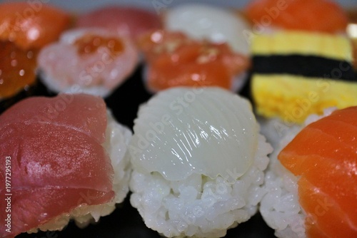 Tableau sur toile Squid temari-zushi (ball-shaped sushi) purchased at a supermarket in Tokyo, Japa