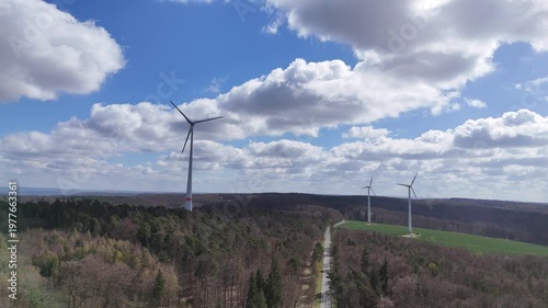 Windkraftanlagen im Odenwald