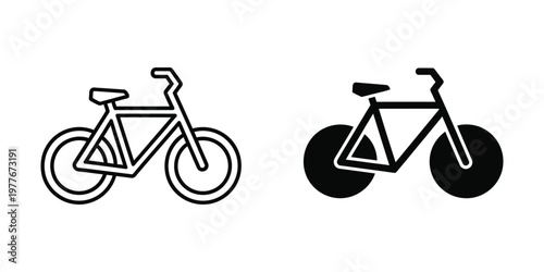 Quadro su tela Comparison of a road bicycle and a cyclocross bicycle with different tire types