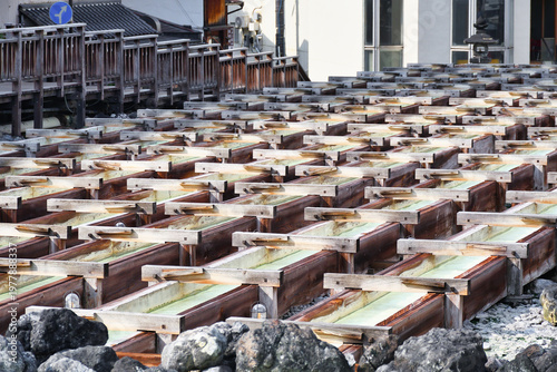 草津温泉：湯畑（日本群馬県吾妻郡草津町）
Kusatsu Onsen : Yubatake (Kusatsu Town, Agatsuma District, Gunma Prefecture, Japan)