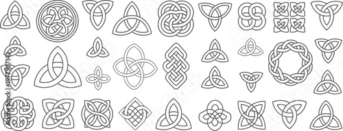 Celtic Ornamental Corner Set, Irish Border Frame with Knotted Traditional Decoration, Medieval Knot Elements Vector Isolated for Fancy Page Framing and Elegant Design Projects