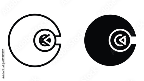 Contrast comparison of circular arrow icons with play/pause functionality