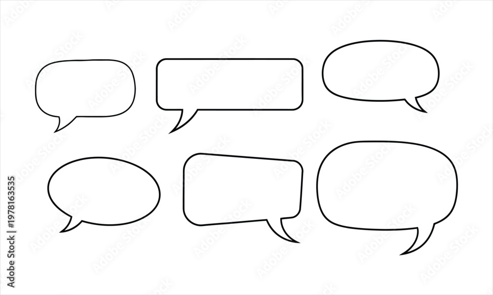 Fototapeta premium Hand Drawn Speech Bubble Outline Set with Chat Dialog Shapes on White Background