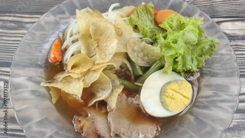 Selat Solo is a dish from Surakarta, Central Java, with European influences. The main ingredient is beef that is braised and served in a sweet, thin Javanese gravy, along with vegetables and potatoes.