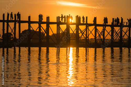 Pont en teck d'U Bein au Myanmar