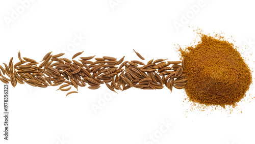 Фотография Brown caraway seeds and powder, isolated on transparent background