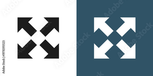 Scaling arrow icon in flat style. Expand size vector illustration on isolated background. Scale button sign business concept.