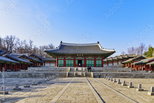 Canvas Print 박석,품계석,계단,관광객,기와집,회랑,숭정전,경희궁,종로구,서울