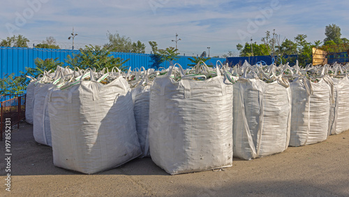 White Super Sacks Flexible Intermediate Bulk Jumbo Bags Recycling Industry