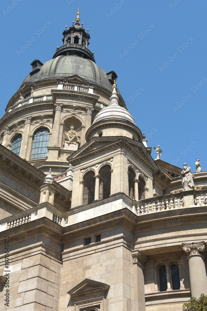 Fototapeta premium The Co-Cathedral of St Stephen is a basilica located in the Pest district of Budapest. It is part of the Archdiocese of Esztergom-Budapest and is built in the Baroque style.
