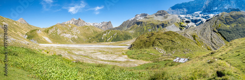 Le lac asséché de la Glière à Champagny-en-Vanoise