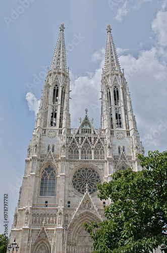 Foto . neo-gothic Votive church in Vienna, Austria