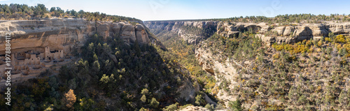 Bild auf Leinwand Panorama of Cliff Palace and Cliff Canyon at Mesa Verde National Park in Colorado protects Ancestral Puebloan sites including famous cliff dwellings