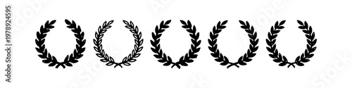 Obraz na płótnie A set of five hand-drawn black laurel wreaths in a sketchy, rustic style on white