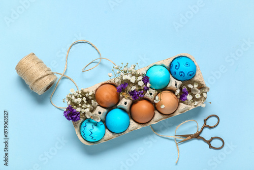 Cardboard holder with Easte...