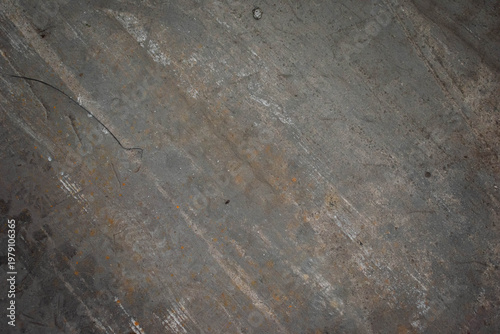 Imagen horizontal de un suelo de cemento con 