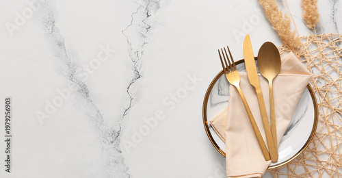 Beautiful table setting wit...