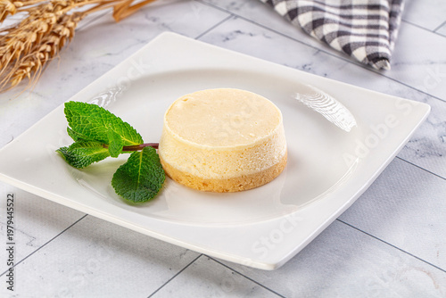 Round dessert cheesecake New York