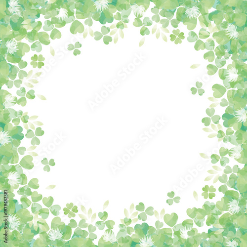 透明感のある四つ葉のクローバーのフレームイメージ