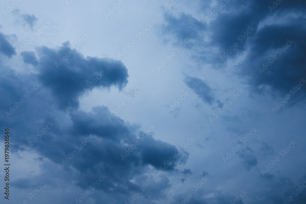 Fototapeta premium Gray storm clouds in sky