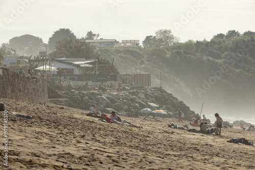 Pays Basque en Avcril, Saint Jean de Luz, plage d'Erromardie