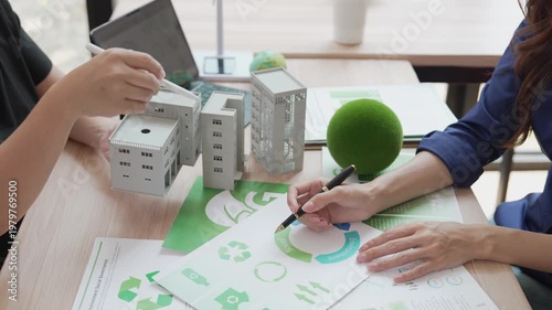 A group of Asian business leaders discussed ESG strategies, risk management, workshops on SDG reports, climate change, green finance, and environmentally friendly investment.