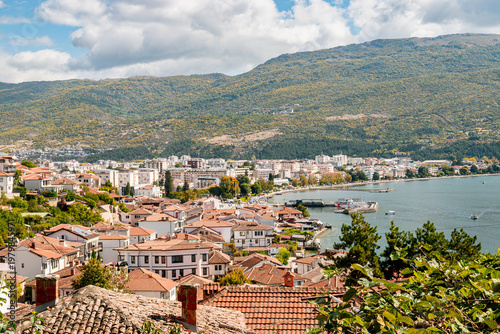 Cuadro en lienzo Ohrid Old Town on a Hill with Red Tile Roofs