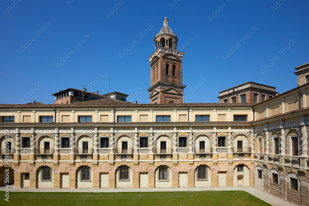 Obraz premium Internal court of the Ducal Palace, Mantua, Italy