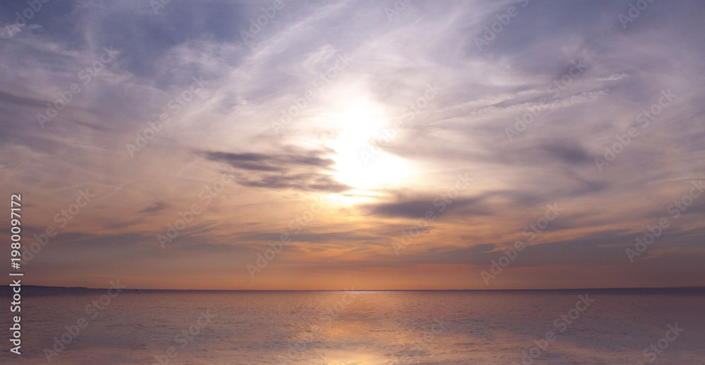 Fototapeta premium sunset over the sea