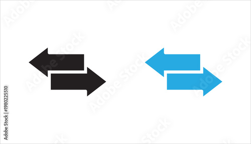 Simple outline icon of two opposite arrows indicating direction, navigation, switching, and data transfer between two sides.