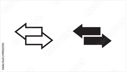 Simple outline icon of two opposite arrows indicating direction, navigation, switching, and data transfer between two sides.
