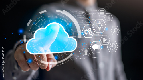 Φωτογραφία Empower innovation and business transformation through advanced digital strategies, scalable cloud solutions, seamless data flow that drive efficiency and competitive advantage in modern enterprises