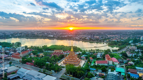 Canvas Print Aerial view of Phra Mahathat Kaen Nakhon in Khon Kaen province, Thailand
