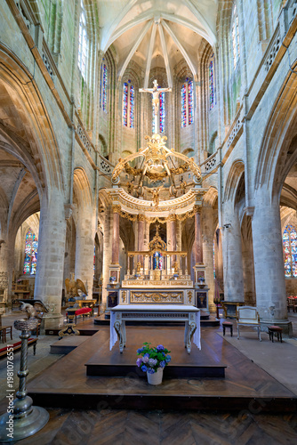 Bilde på lerret Visit to the basilica of st saviour in dinan france