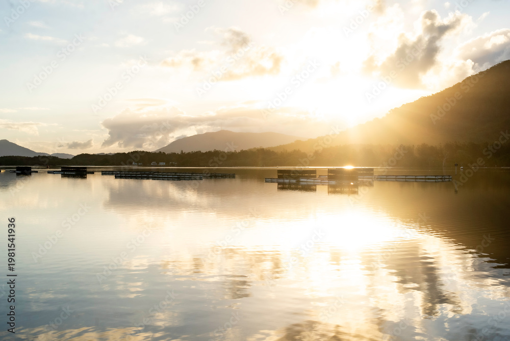 Fototapeta premium Sunset over Diamond Waters NSW